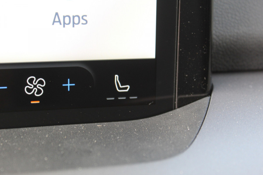 Ford E-Transit Courier Trend 44 kWh 100kW/136pk Winterpack, Camera, Cruise Control, Sync 4 13", Carplay/Android