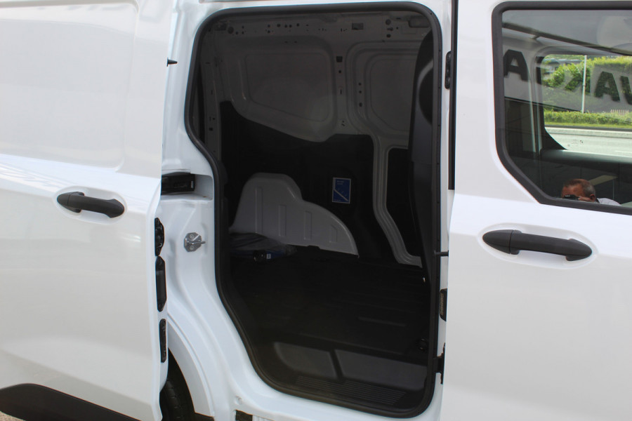 Ford E-Transit Courier Trend 44 kWh 100kW/136pk Winterpack, Camera, Cruise Control, Sync 4 13", Carplay/Android