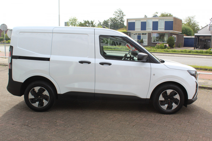 Ford E-Transit Courier Trend 44 kWh 100kW/136pk Winterpack, Camera, Cruise Control, Sync 4 13", Carplay/Android