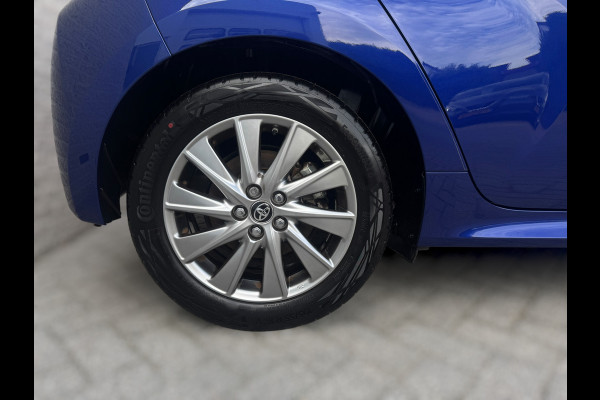 Toyota Yaris 1.5 Hybrid Active LED / CAMERA / CARPLAY / LMV / STOELVERWARMING / STUURVERWARMING