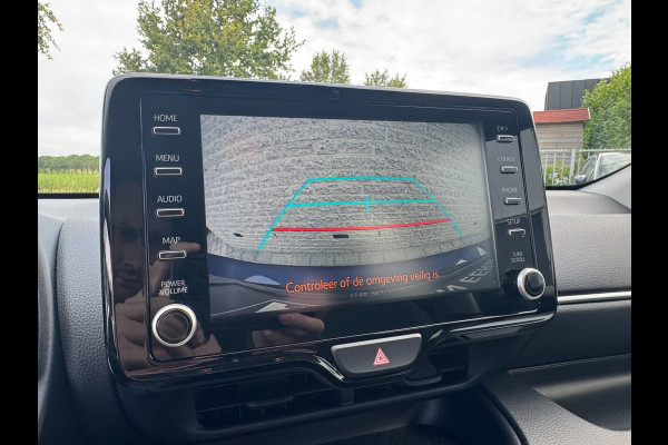 Toyota Yaris 1.5 Hybrid Active LED / CAMERA / CARPLAY / LMV / STOELVERWARMING / STUURVERWARMING
