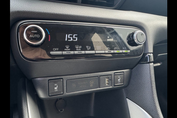 Toyota Yaris 1.5 Hybrid Active LED / CAMERA / CARPLAY / LMV / STOELVERWARMING / STUURVERWARMING