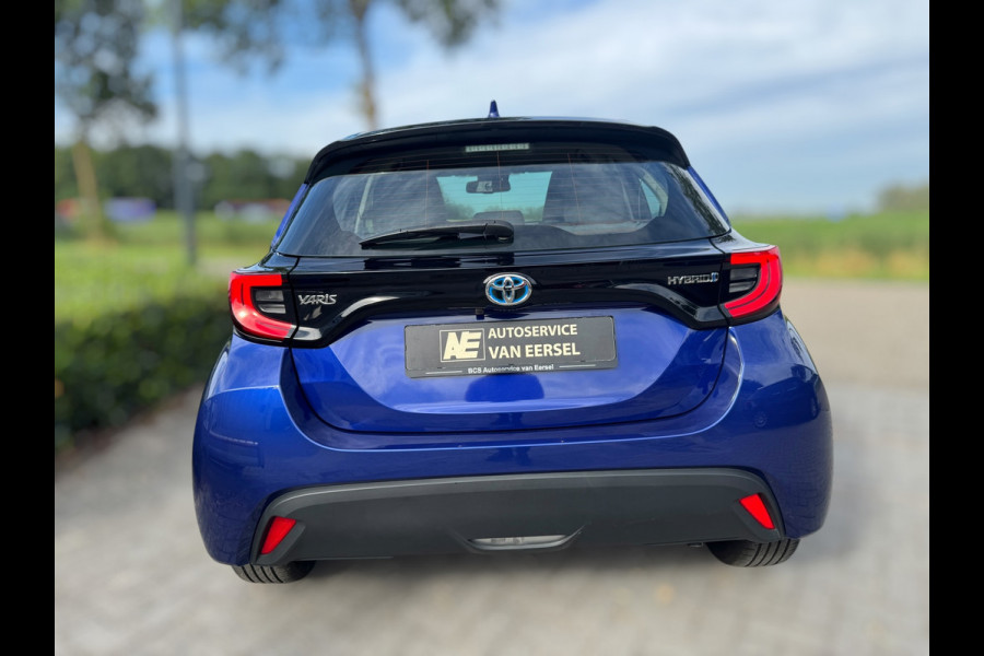 Toyota Yaris 1.5 Hybrid Active LED / CAMERA / CARPLAY / LMV / STOELVERWARMING / STUURVERWARMING