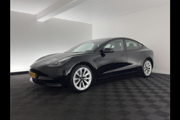 Tesla Model 3 Standard RWD Plus 60 kWh [3-Fase-11kW] {SoH-90%} (INCL-BTW) Aut. *PANO | AUTOPILOT | LEATHER | KEYLESS | FULL-LED | MEMORY-PACK | TOPVIEW | DAB | CARPLAY | DIGI-COCKPIT | LANE-ASSIST | HEATED- COMFORTSEATS | 19"ALU*