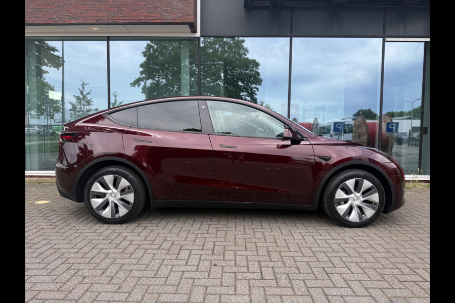 Tesla Model Y Long Range AWD 75 kWh - Automaat - Leder - Trekhaak - Org.NL
