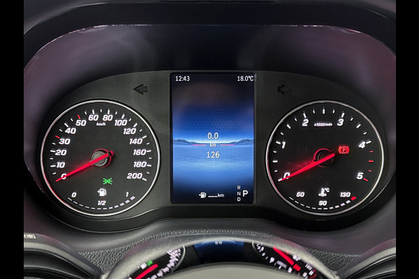 Mercedes-Benz Sprinter 319 1.9 CDI L2 Pro Navigatie Parkeerpakket Trekhaak Betimmering BPM vrij Stoelverwarming