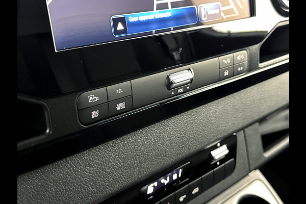 Mercedes-Benz Sprinter 319 1.9 CDI L2 Pro Navigatie Parkeerpakket Trekhaak Betimmering BPM vrij Stoelverwarming