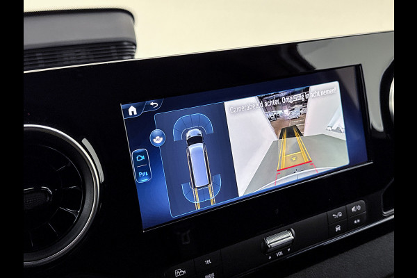Mercedes-Benz Sprinter 319 1.9 CDI L2 Pro Navigatie Parkeerpakket Trekhaak Betimmering BPM vrij Stoelverwarming