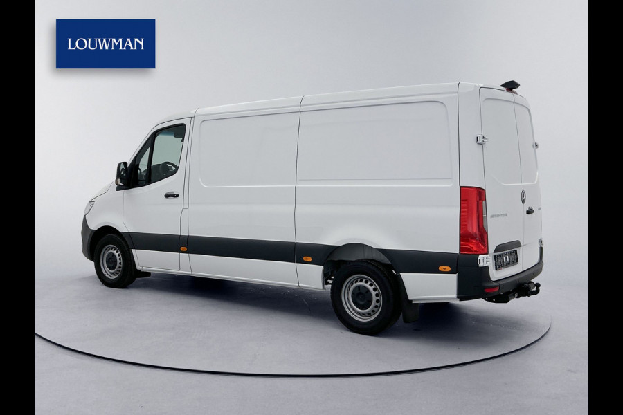 Mercedes-Benz Sprinter 319 1.9 CDI L2 Pro Navigatie Parkeerpakket Trekhaak Betimmering BPM vrij Stoelverwarming