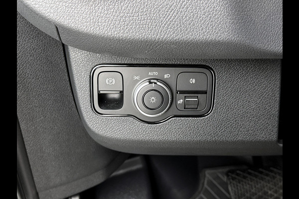 Mercedes-Benz Sprinter 319 1.9 CDI L2 Pro Navigatie Parkeerpakket Trekhaak Betimmering BPM vrij Stoelverwarming