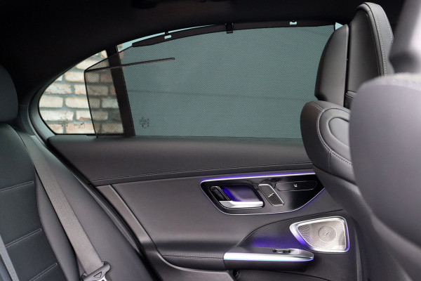 Mercedes-Benz C-Klasse 200 4MATIC Premium+ AMG Line | Distronic+ | Panoramadak | Burmester | Memory | Massage | Stoelventilatie | Surround Camara | Trekhaak | Digital Light | Keyless Go |