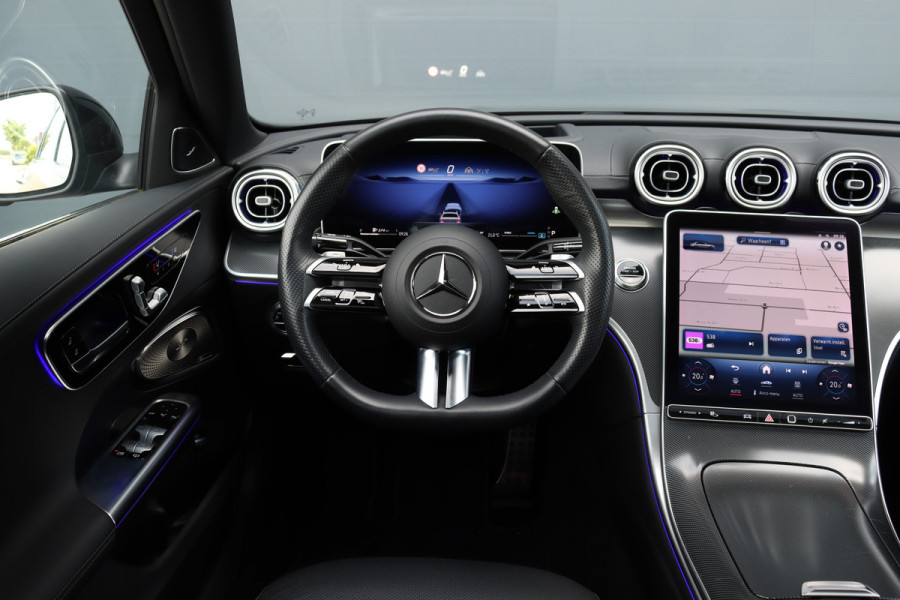 Mercedes-Benz C-Klasse 200 4MATIC Premium+ AMG Line | Distronic+ | Panoramadak | Burmester | Memory | Massage | Stoelventilatie | Surround Camara | Trekhaak | Digital Light | Keyless Go |