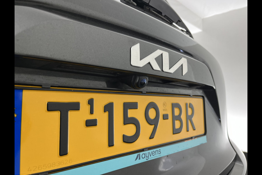 Kia Niro EV DynamicLine 64.8 kWh [3-Fase-11kW] {SoH-96%} (INCL-BTW) Aut. *LEATHER-FABRIC | ADAPTIVE-CRUISE | DIGI-COCKPIT | KEYLESS | CAMERA | DAB | COMFORTSEATS | SHIFTPADDLES | ECC | PDC | CARPLAY | AMBIENT-LIGHT | 17''ALU*