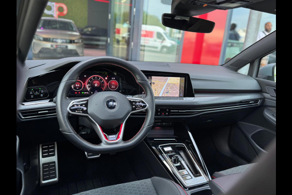 Volkswagen Golf 2.0 TSI GTI Clubsport Panorama LED Head-Up Camera Parksens.