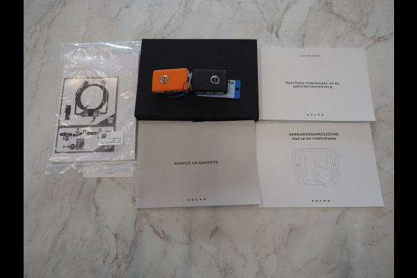 Volvo XC40 1.5 T5 Recharge Inscription | Harman/Kardon | Memory | Camera | Keyless | Cruise | Donkere Hemel | Carplay