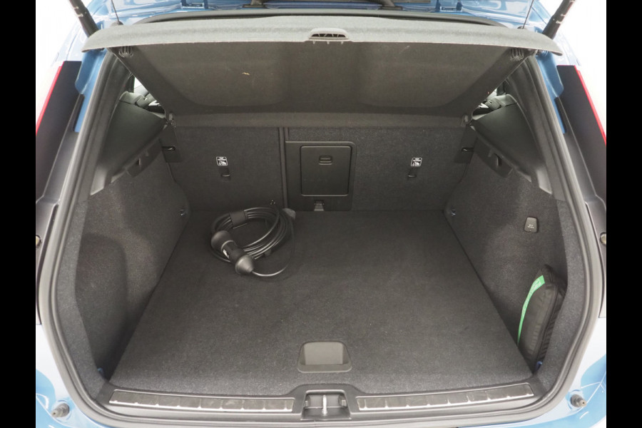 Volvo XC40 1.5 T5 Recharge Inscription | Harman/Kardon | Memory | Camera | Keyless | Cruise | Donkere Hemel | Carplay