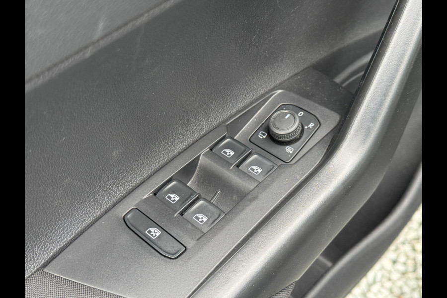 Volkswagen Polo TSI 95PK LIFE CAMERA/VIRTUAL/NAVI/CARPLAY
