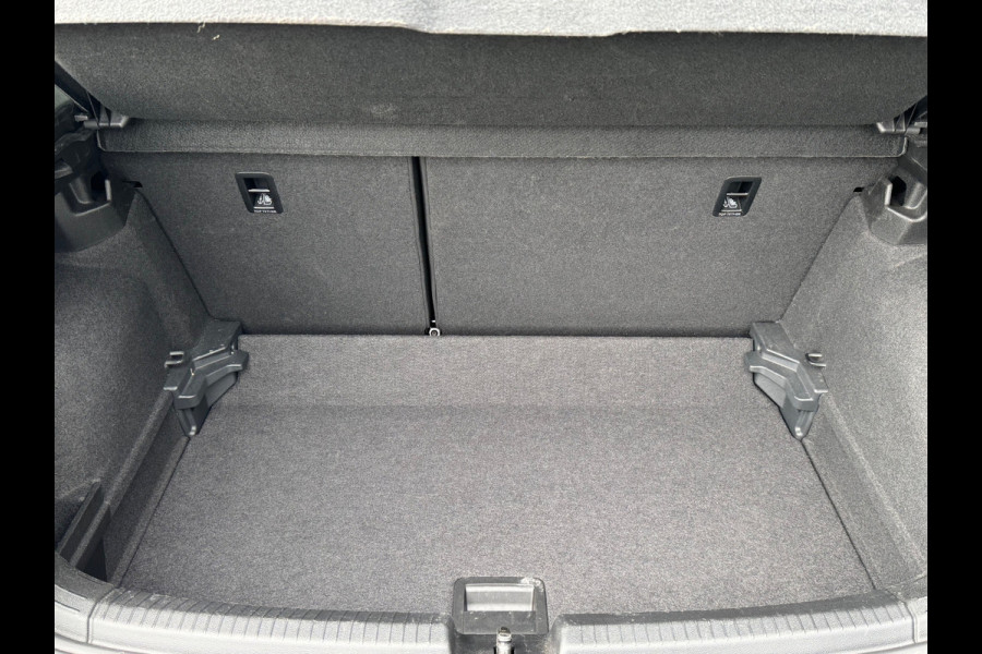 Volkswagen Polo TSI 95PK LIFE CAMERA/VIRTUAL/NAVI/CARPLAY
