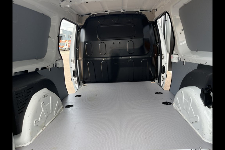 Renault Kangoo Maxi 1.5 Blue dCi 115pk E6 R-link BPM Vrij! Lease €168 p/m, Airco, Navi, PDC, 2x Schuifdeur, Trekhaak, Volledig onderhoudshistorie aanwezig
