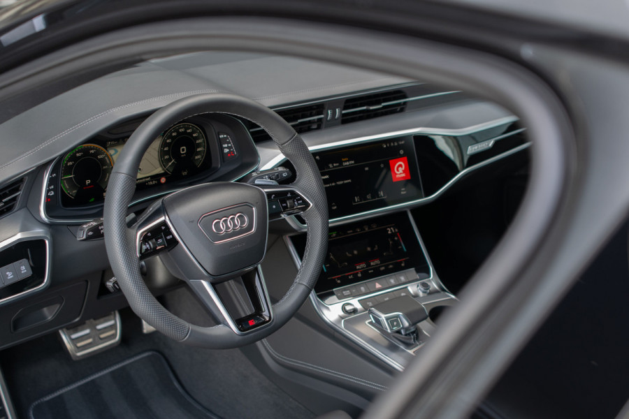 Audi A6 Avant 55 TFSI e quattro Pro Line S Competition B&O|Sportstoelen+|Comfortsleutel|HUD|Fijnnappa|21"|Zwart optiek