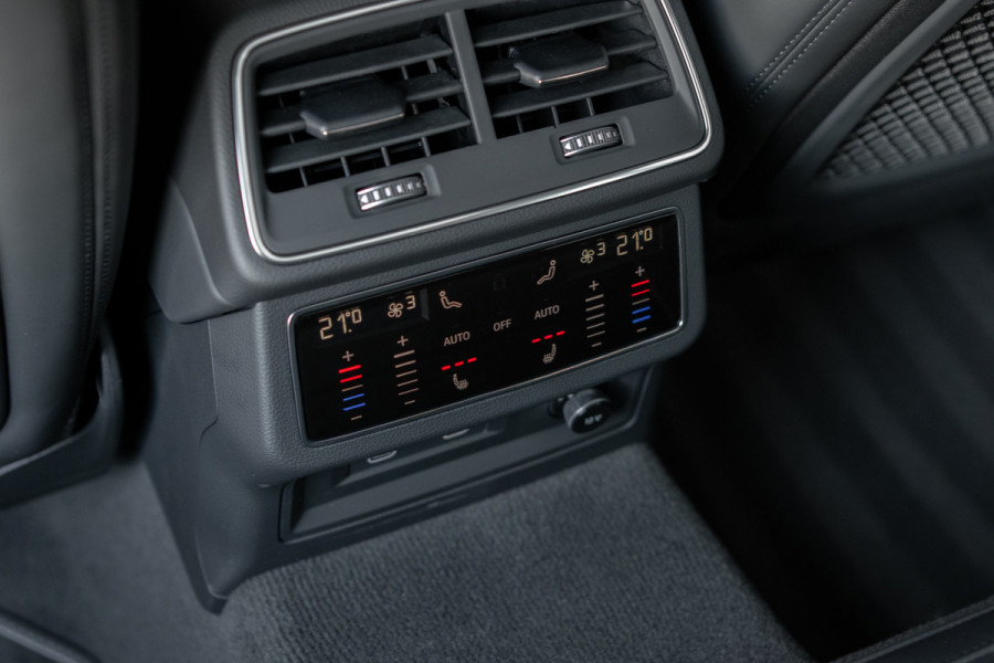 Audi A6 Avant 55 TFSI e quattro Pro Line S Competition B&O|Sportstoelen+|Comfortsleutel|HUD|Fijnnappa|21"|Zwart optiek