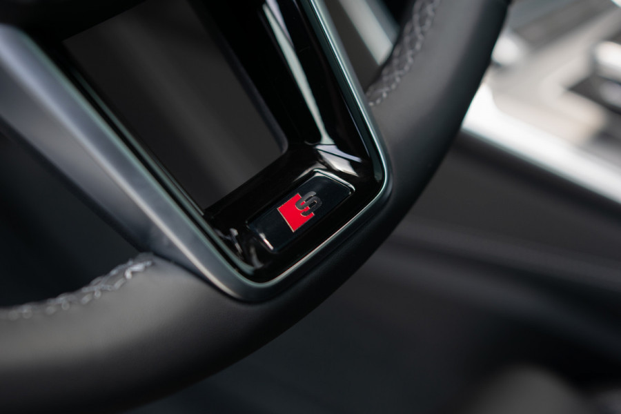 Audi A6 Avant 55 TFSI e quattro Pro Line S Competition B&O|Sportstoelen+|Comfortsleutel|HUD|Fijnnappa|21"|Zwart optiek