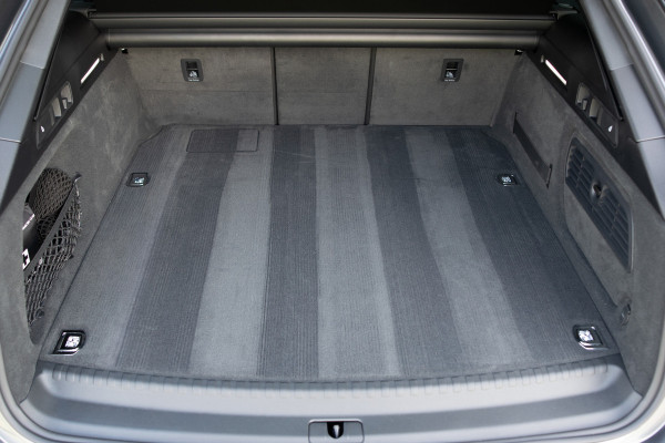 Audi A6 Avant 55 TFSI e quattro Pro Line S Competition B&O|Sportstoelen+|Comfortsleutel|HUD|Fijnnappa|21"|Zwart optiek