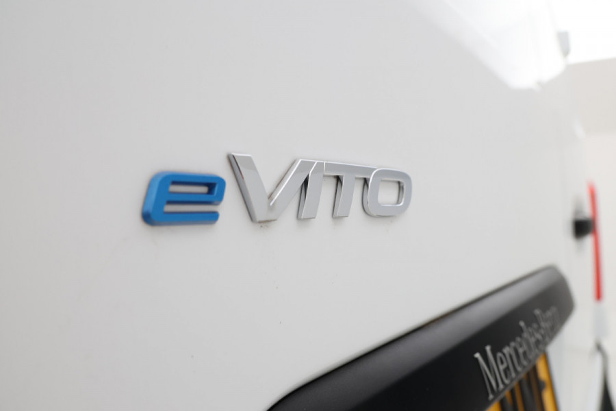Mercedes-Benz eVito eVito 112 L2 60 kWh Direct leverbaar!