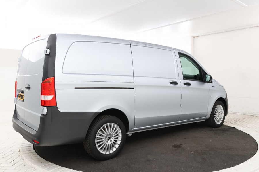 Mercedes-Benz eVito eVito 112 L2 60 kWh Direct leverbaar!