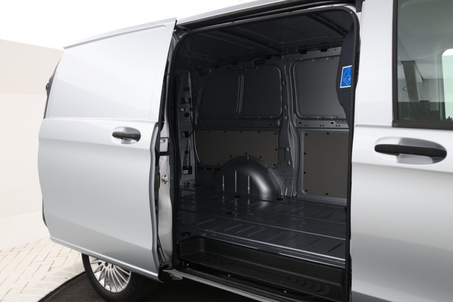 Mercedes-Benz eVito eVito 112 L2 60 kWh Direct leverbaar!