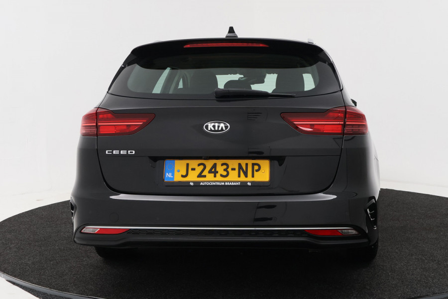 Kia Ceed Sportswagon 1.4 T-GDi DynamicLine (NAVIGATIE, CAMERA, LED, CARPLAY, 1e EIGENAAR, GOED ONDERHOUDEN)