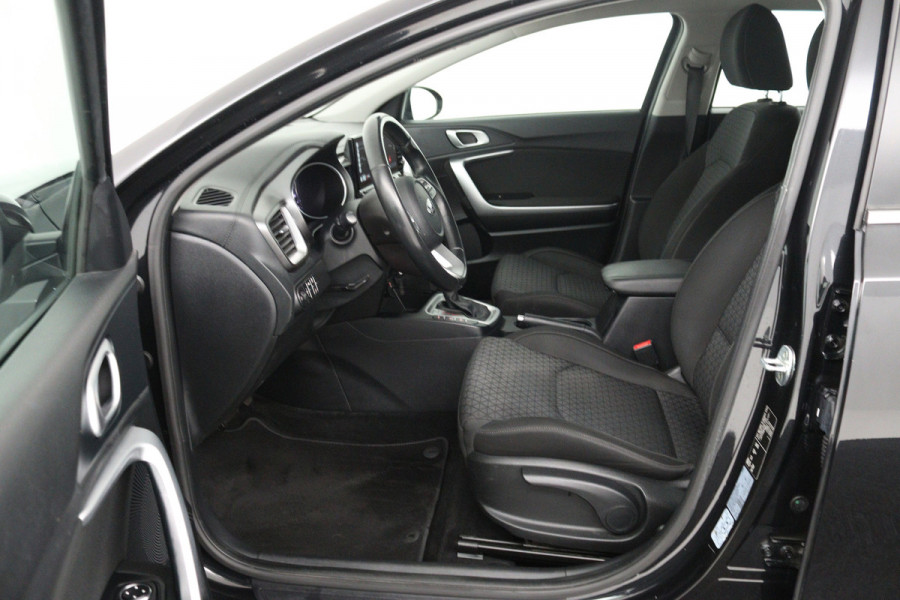 Kia Ceed Sportswagon 1.4 T-GDi DynamicLine (NAVIGATIE, CAMERA, LED, CARPLAY, 1e EIGENAAR, GOED ONDERHOUDEN)