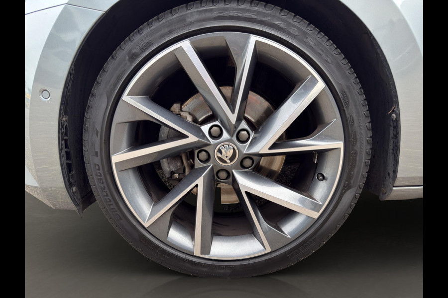 Škoda Superb 1.8 TSI Sportline Pano | Camera | Led | Geheugen  | Wegklap Trekhaak | Android |