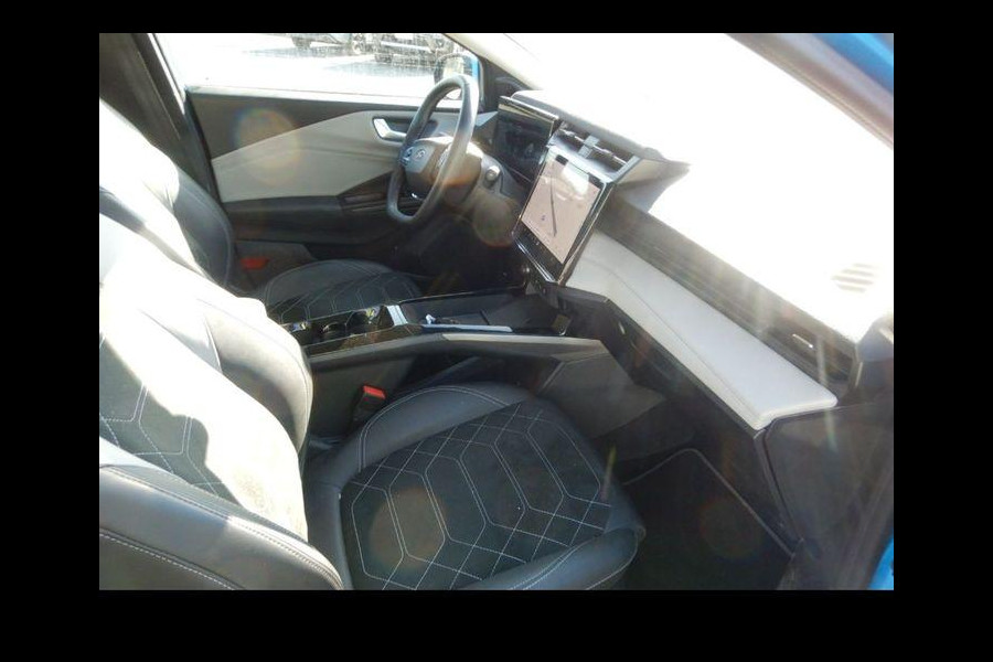 Ford Puma Gen-E Premium 44 kWh 168pk | Driver Assistance Pack | Winterpack | All Weather Banden