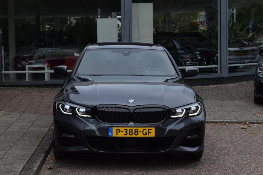 BMW 3-serie 320e M-pakket|Laser|19"|Dak|ACC|Cam|Trekhaak