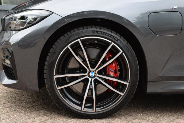 BMW 3-serie 320e M-pakket|Laser|19"|Dak|ACC|Cam|Trekhaak