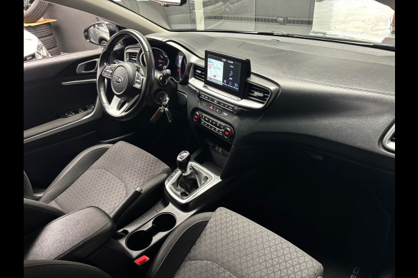 Kia Ceed Sportswagon 1.0 T-GDi DynamicLine / Navigatie / Camera