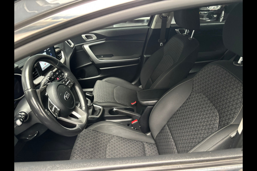 Kia Ceed Sportswagon 1.0 T-GDi DynamicLine / Navigatie / Camera