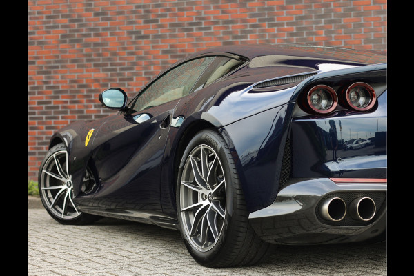 Ferrari 812 6.5 V12 Superfast HELE | Tailor Made - Blu Micalizzato
