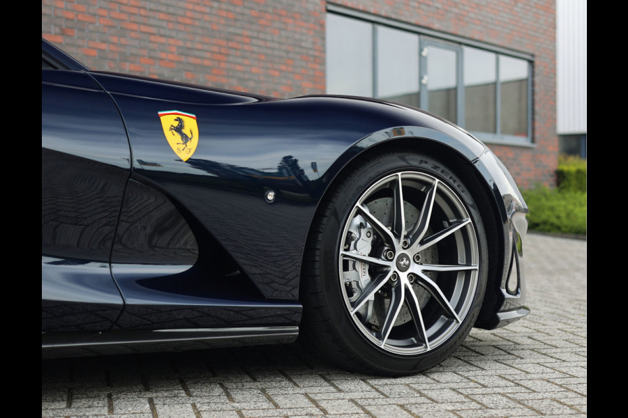 Ferrari 812 6.5 V12 Superfast HELE | Tailor Made - Blu Micalizzato