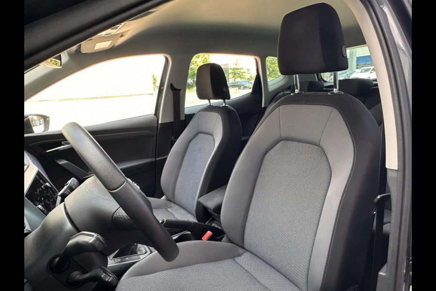 Seat Arona 1.0 TSI Style Business Intense | Orgineel Nederlands! | Achteruitrij Camera | Trekhaak | Addaptive CC | Climate | Carplay | Navi |