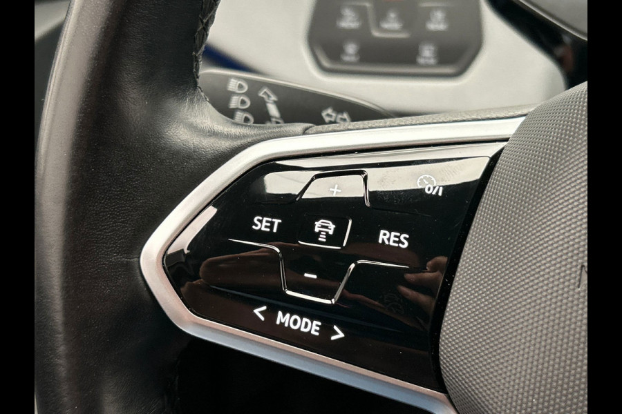 Volkswagen ID.3 First 58 kWh | Keyless | Carplay | Stoel/Stuur verwarming |Camera | Adaptieve Cruise/Control |