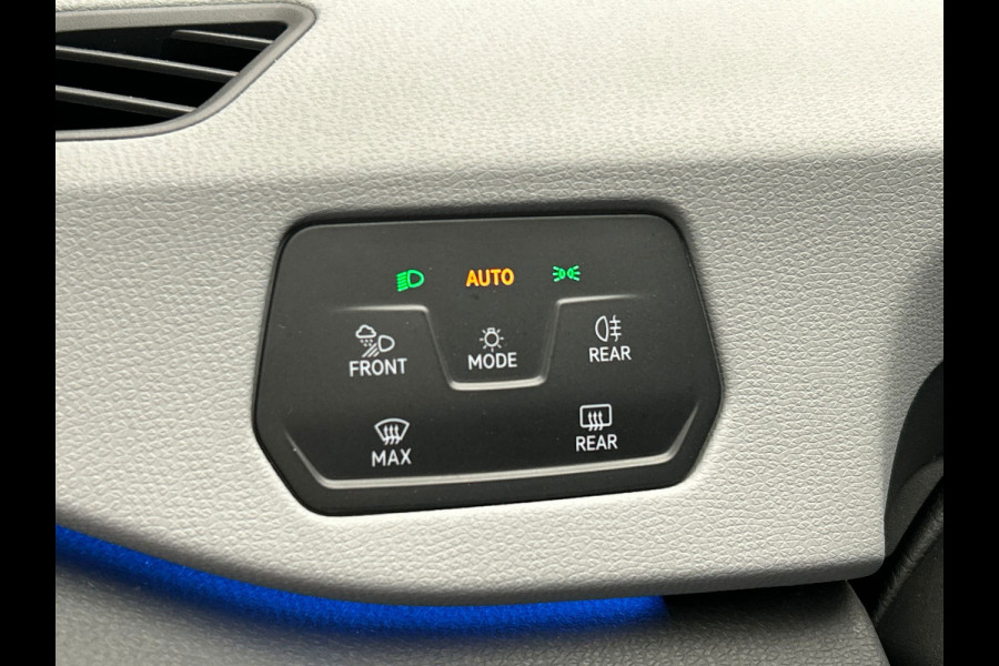 Volkswagen ID.3 First 58 kWh | Keyless | Carplay | Stoel/Stuur verwarming |Camera | Adaptieve Cruise/Control |