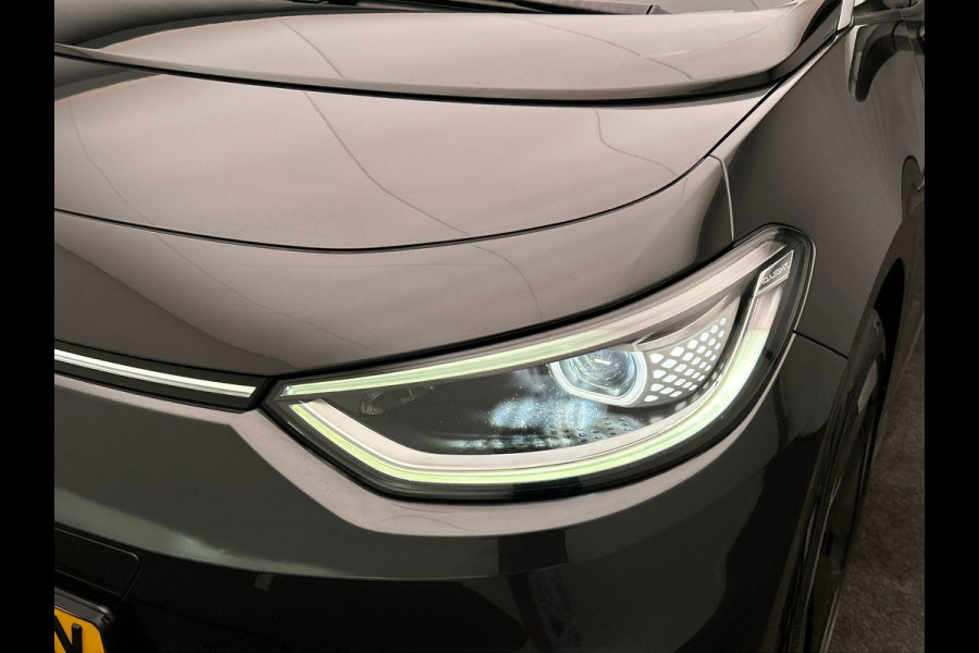 Volkswagen ID.3 First 58 kWh | Keyless | Carplay | Stoel/Stuur verwarming |Camera | Adaptieve Cruise/Control |