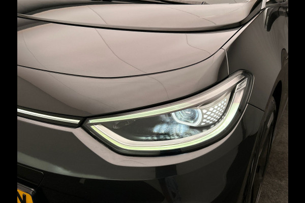 Volkswagen ID.3 First 58 kWh | Keyless | Carplay | Stoel/Stuur verwarming |Camera | Adaptieve Cruise/Control |