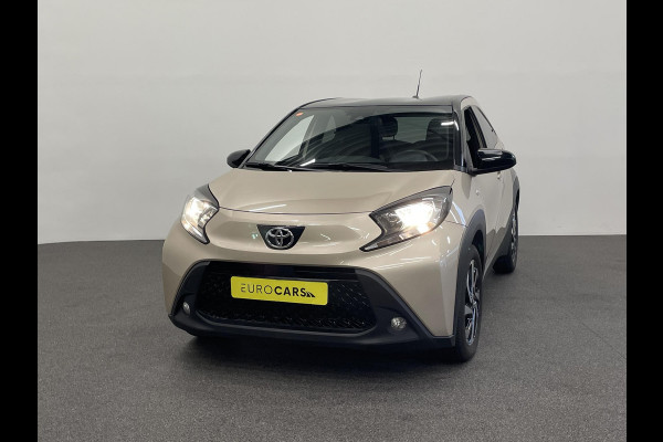 Toyota Aygo X 1.0 VVT-i Automaat Pulse Navigatie Apple Carplay/Android Auto Camera 17" Lichtmetalen Velgen Climate Control Adaptieve Cruise Control Two Tone