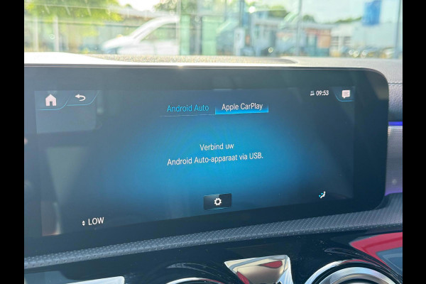 Mercedes-Benz A-Klasse 250 e AMG | Panorama | Ambient Lighting | Carplay | Camera | BTW |