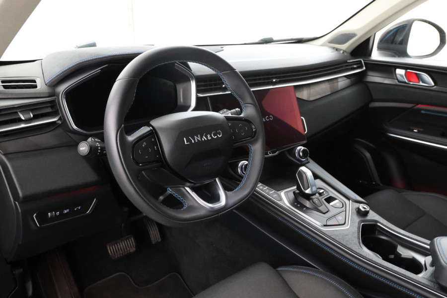 Lynk & Co 01 1.5 Panorama, Digital Dash, Automaat