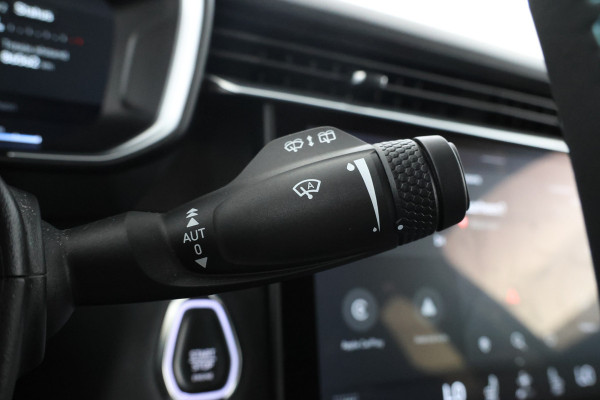 Lynk & Co 01 1.5 Panorama, Digital Dash, Automaat