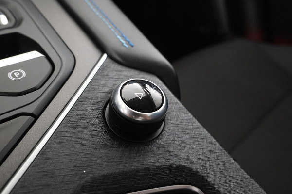 Lynk & Co 01 1.5 Panorama, Digital Dash, Automaat